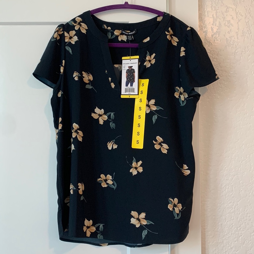 ☀️NWT - Hilary Ridley Top - Size Small